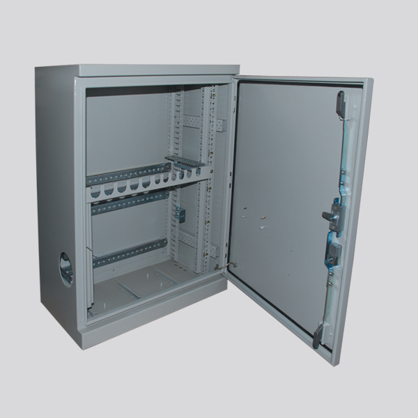 戶(hù)外防雨機(jī)柜